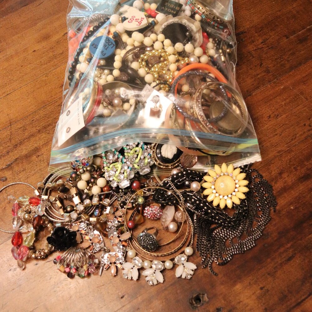 VINTAGE  4 plus pounds of necklaces, rings, bracelets .